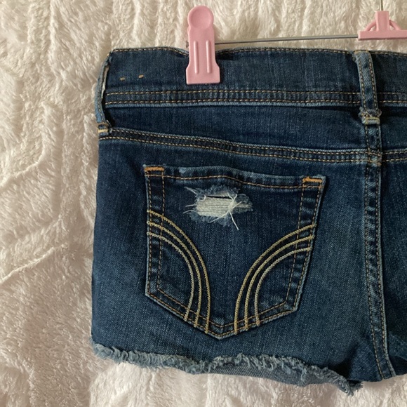 EUC Midrise Distressed Daisy Duke Shorts - Picture 6 of 6